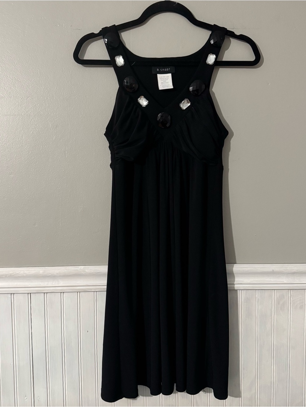 B. Smart Black Sleeveless Cocktail Mini Dress w/ Beaded Embellishments Size 7/8